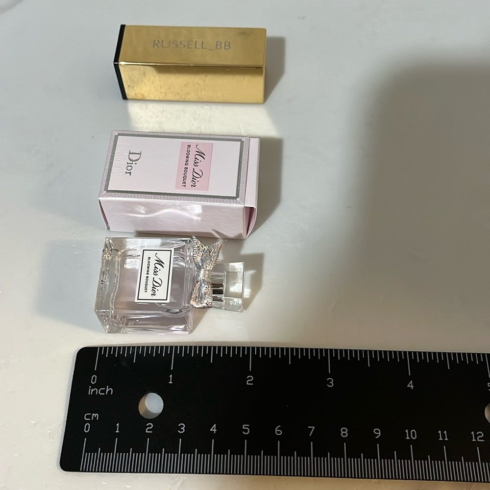 Dior Miss Dior Blooming Bouquet Mini 5 ml Bottle - Picture 7 of 7